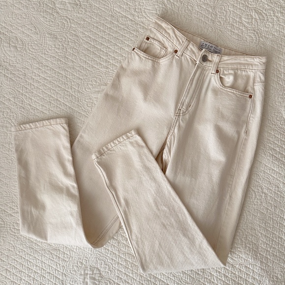 Primark Cream Off-White Mom Tapered Jeans Women’s Denim Size 4 - Picture 1 of 11